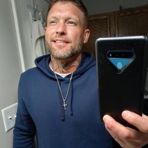 Meet your Posher, Dee